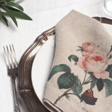 Table napkins garden flowers rose