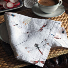 dragonflies-white-napkins 2 White Linen Napkins with Dragonflies from Linoroom