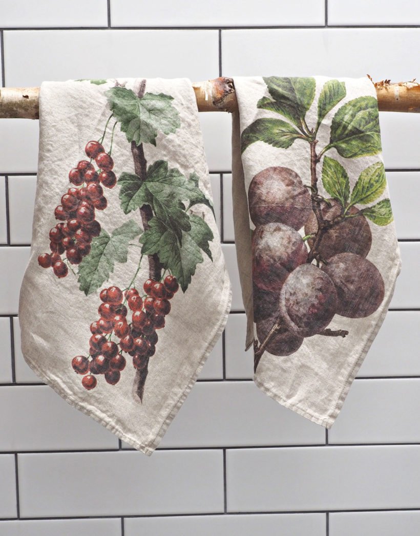 plum dish towels