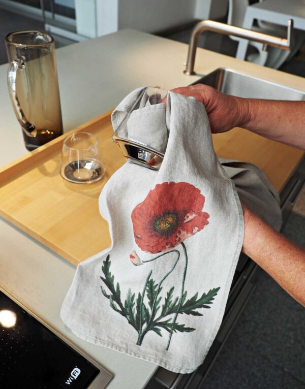 Linen floral tea towels Poppy from Linoroom