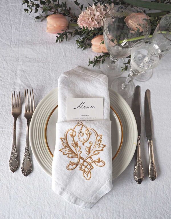 Custom Monogrammed Linen Wedding Napkins from Linoroom