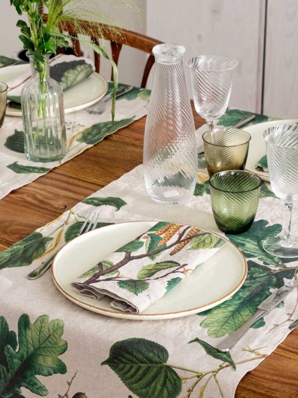 3002SU-TNP6-Linoroom-Napkins-Trees-Vertical-LR2