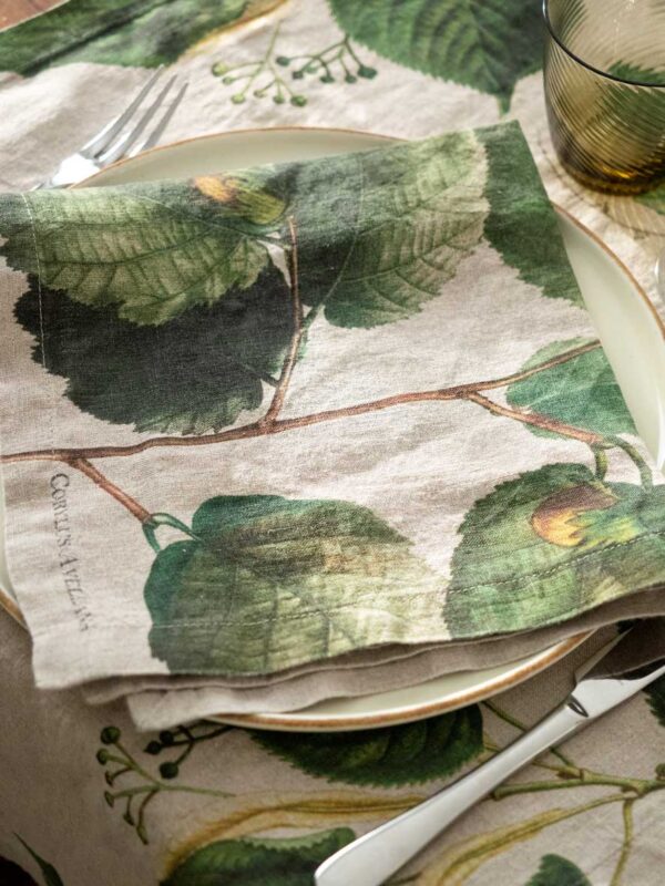 3002SU-TNP6-Linoroom-Napkins-Trees-Vertical-LR9