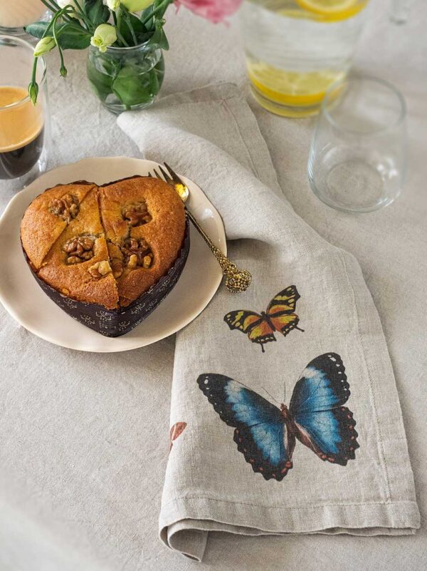 Linoroom-napkins-butterflies-vertical-lr-4