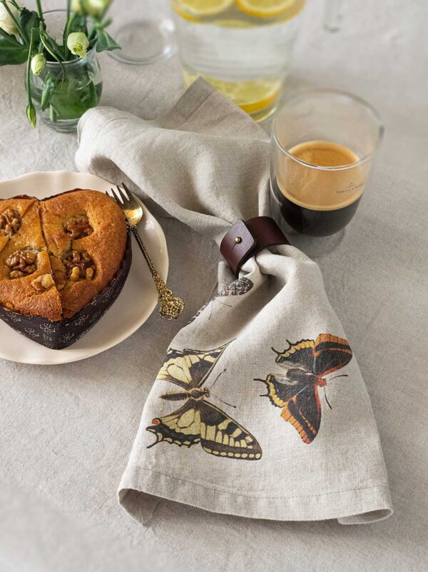 Linoroom-napkins-butterflies-vertical-lr