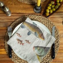 3002SU-FFP6-Linoroom-Napkins-Freshwater-Fish-Vertical-LR15