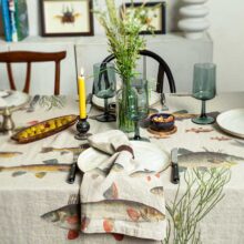 3002SU-FFP6-Linoroom-Napkins-Freshwater-Fish-Vertical-LR9