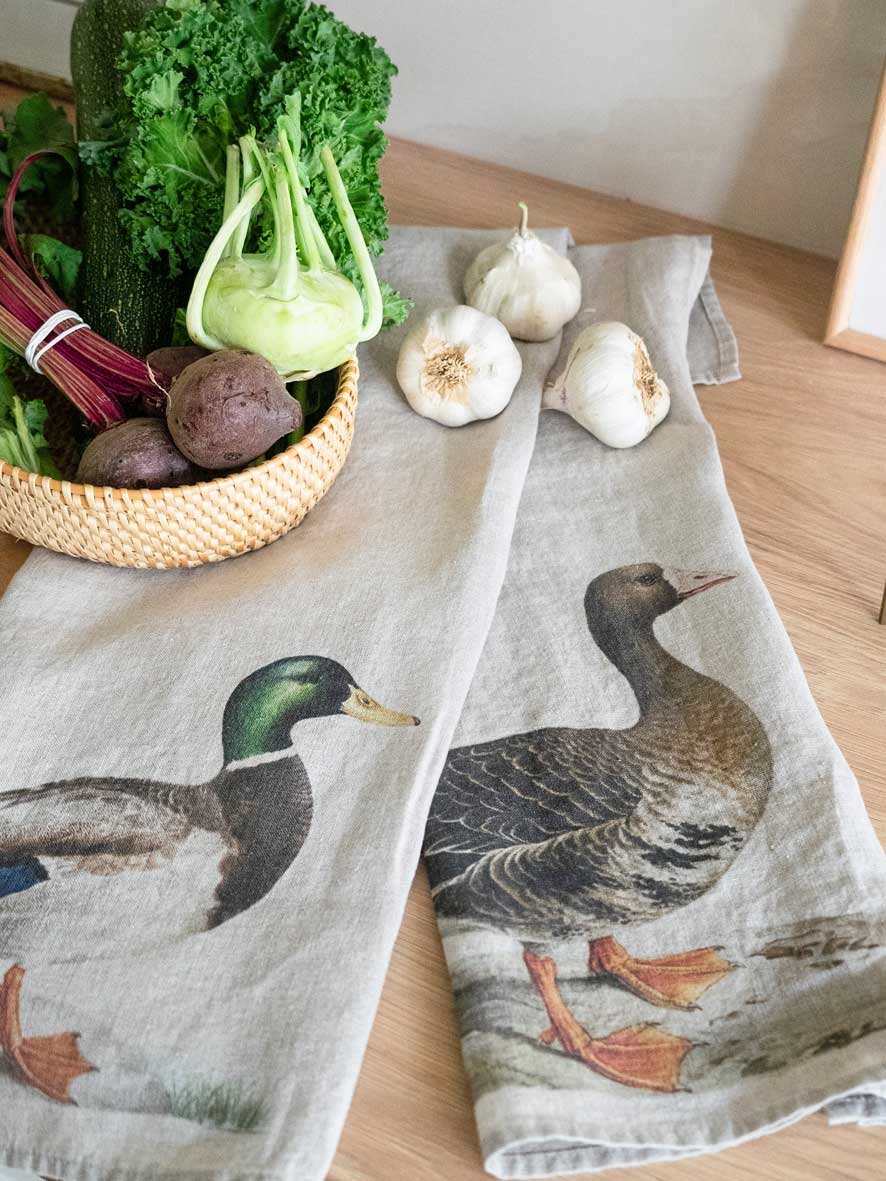 Linen Kitchen Towels Small Birds (set of 2) - LINOROOM 100% LINEN TEXTILES