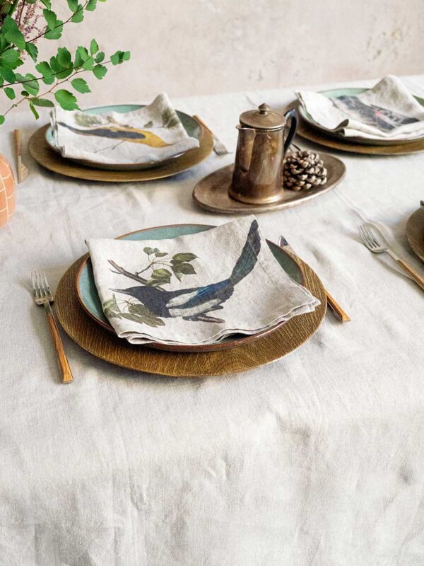 3002SU-WBP6-Linoroom-Napkins-Woodland-Birds-Vertical-LR9