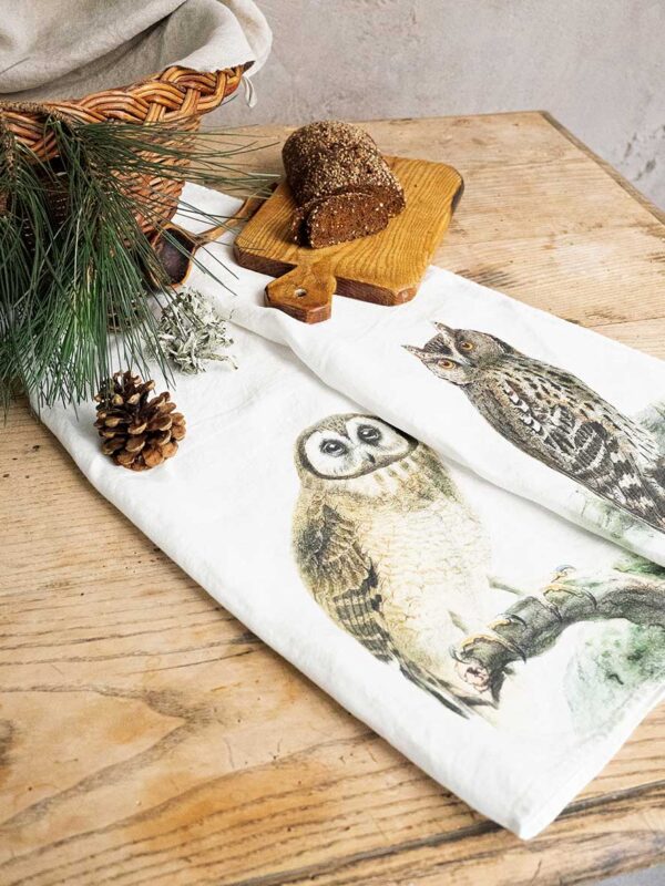 6001M-OEO-Linoroom-Kitchen-Towels-Owl-and-Eagle-Owl-Vertical-LR4