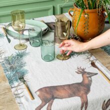 8002SUR-AP-Linoroom-Table-Runner-Wild-Animals-Vertical-LR5 Wild animals linen table runner by linoroom