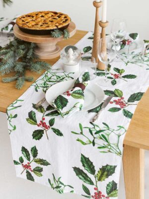 Christmas table runner by linoroom