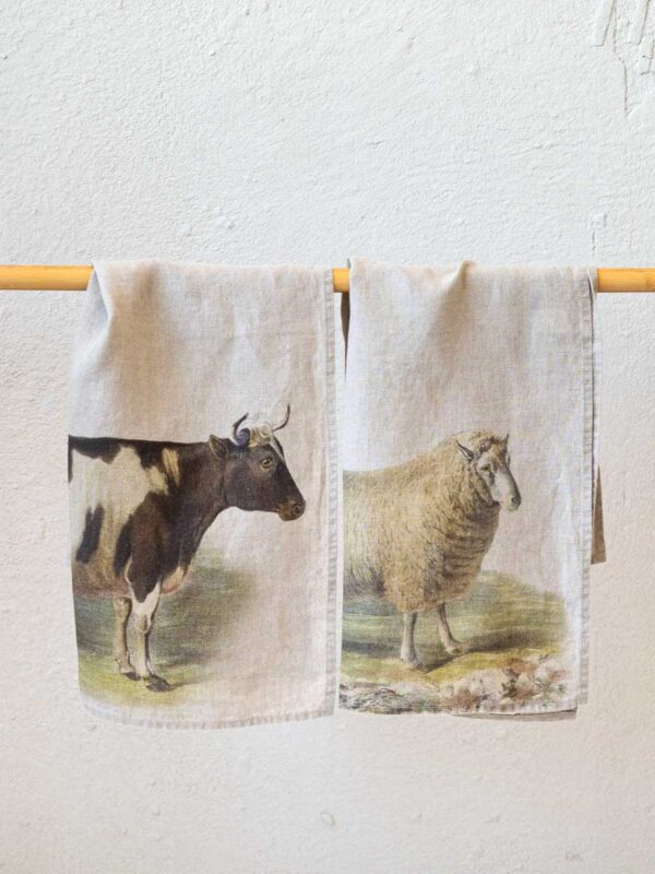 Kitchen-towels-Cow-and-sheep-LR3