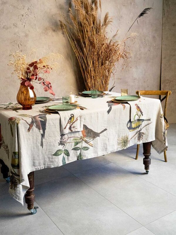 4006S-SB-Linoroom-Tablecloth-Small-birds-Vertical-LR1