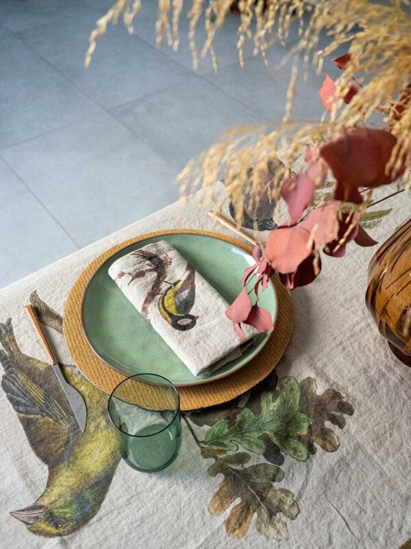 4006S-SB-Linoroom-Tablecloth-Small-birds-Vertical-LR13