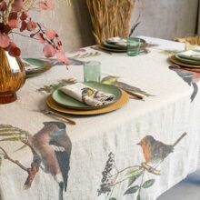 4006S-SB-Linoroom-Tablecloth-Small-birds-Vertical-LR9