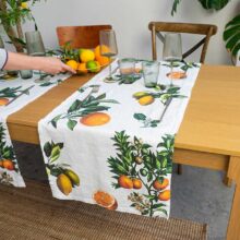 8002SUR-CW-Linoroom-table-runner-citrus-WEB-LR2