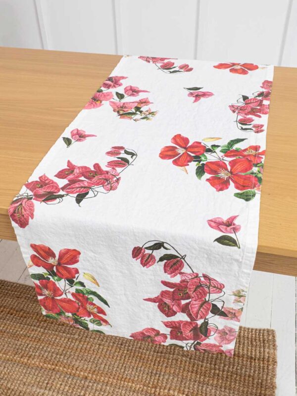 8002SUR-LFW-Linoroom-table-runner-climbing-flowers-WEB-LR2