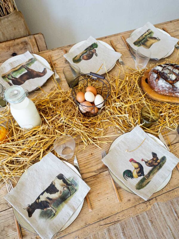 3002SU-FA6-Linoroom-Napkins-Farm-Animals-LR13