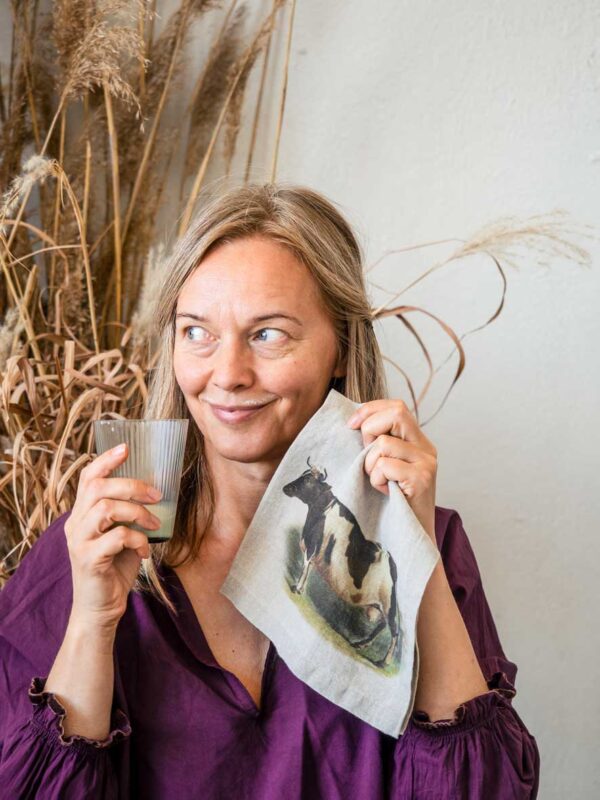 3002SU-FA6-Linoroom-Napkins-Farm-Animals-LR14pr