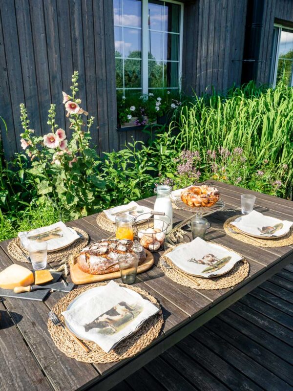 3002SU-FA6-Linoroom-Napkins-Farm-Animals-LR19