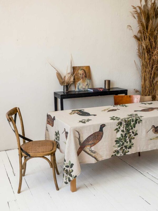 4006S-FB-Linoroom-Tablecloth-Forest-Birds-LR1