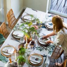 4006S-FB-Linoroom-Tablecloth-Forest-Birds-LR3