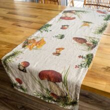 8002SUR-FM-Linoroom-Table-Runner-Mushrooms-LR11