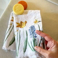 Early Flowers linen guest towels by Linoroom