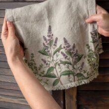 5001S-FH-Linoroom-Guest-Towels-Fine-Herbs-Vertical-LR1 Linen guest towels by Linoroom