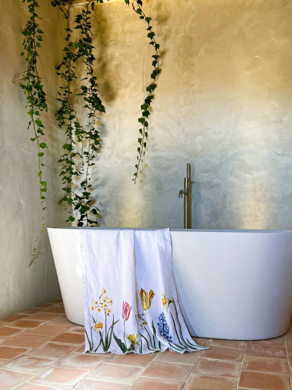 5003S-EF-Linoroom-Bath-Towel-Vertical-LR3