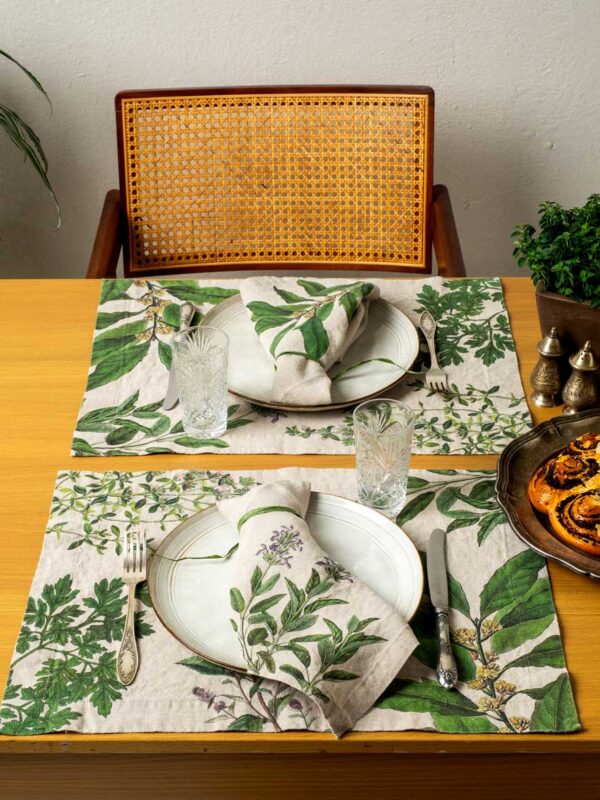 8003SUM-FH-Linoroom-Placemats-Fine-Herbs-Vertical-LR4