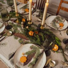 3002SU-SCP6-Linoroom-Napkins-Shady-Conifers-Vertical-LR13