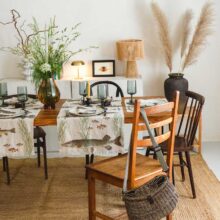 8002SUR-FF-Linoroom-Table-Runner-Freshwater-Fish-Vertical-LR9