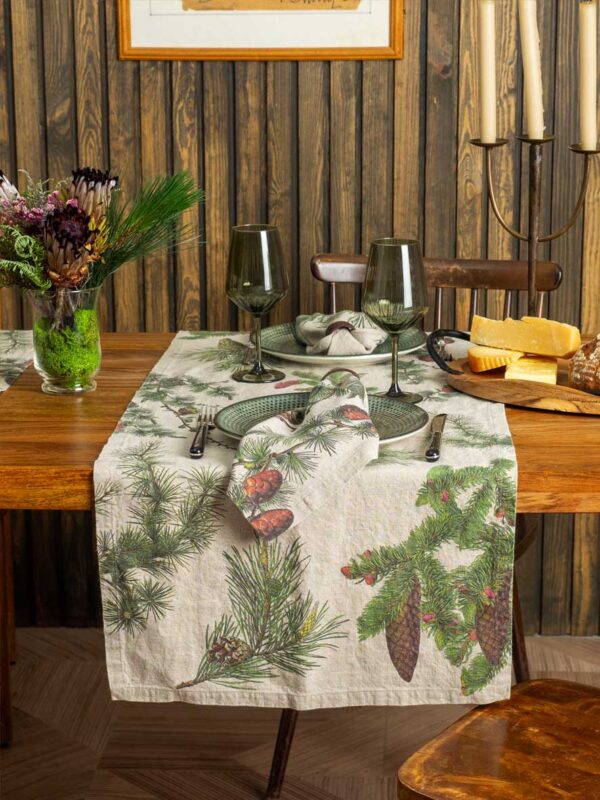 Conifer Linen table runner by Linoroom