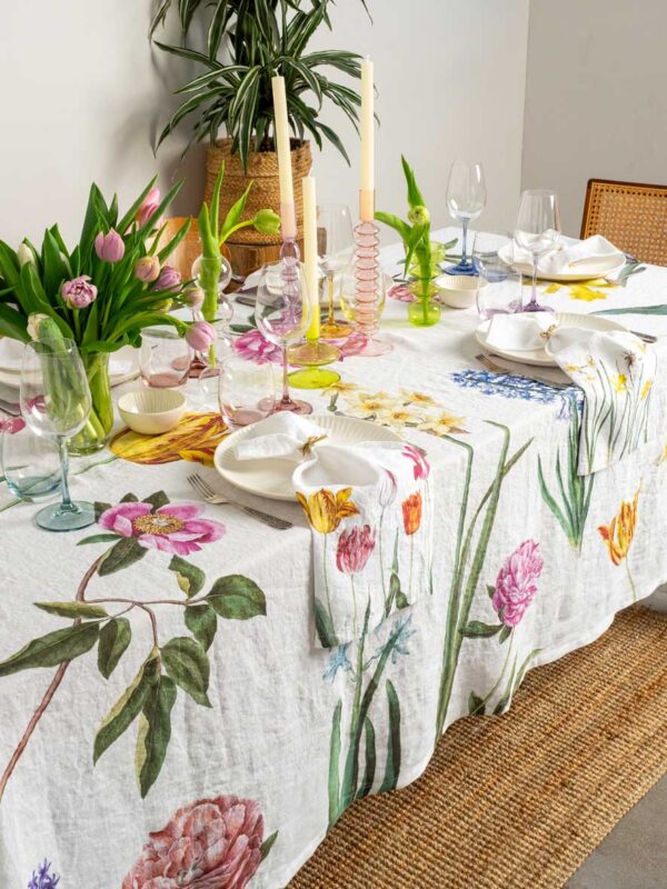 Early Flowers linen tablecloth by Linoroom