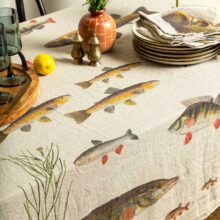 4006S-FF-Linoroom-Tablecloth-Freshwater-Fish-Verical-LR13