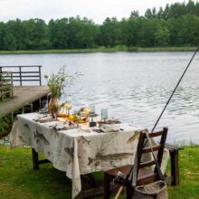 4006S-FF-Linoroom-Tablecloth-Freshwater-Fish-Verical-LR2 Freshwater Fish linen tablecloth by Linoroom