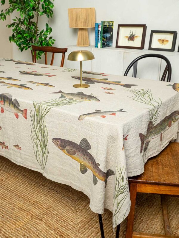 4006S-FF-Linoroom-Tablecloth-Freshwater-Fish-Verical-LR8