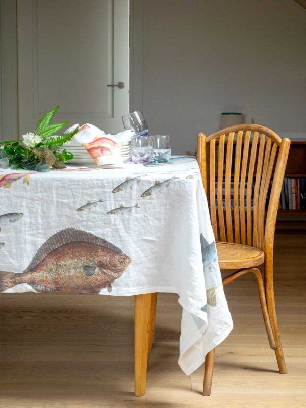 4006S-SFO-Linoroom-Tablecloth-Sea-Fish-LR5