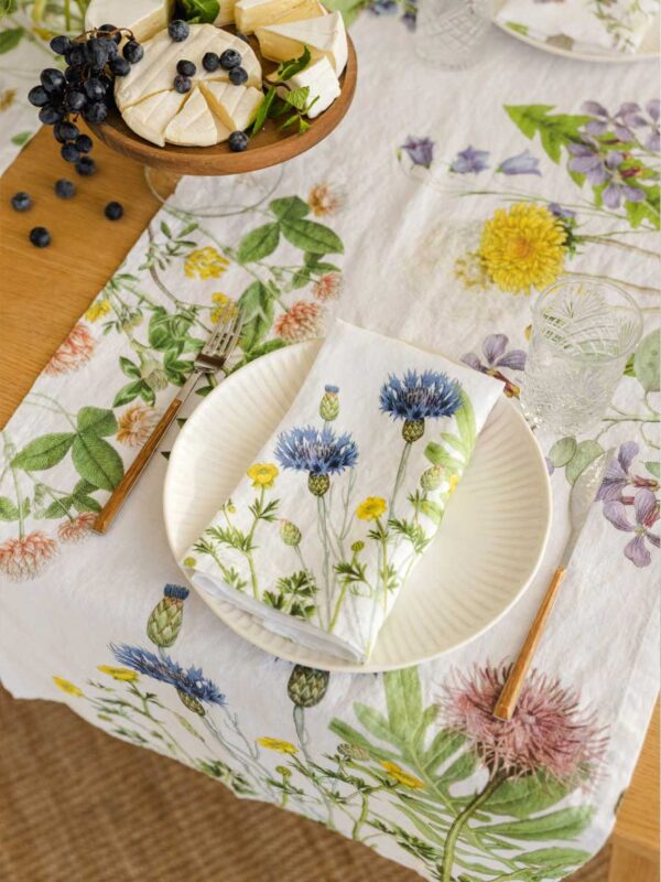 3002SU-FP6W-Linoroom-Napkins-Field-Flowers-Vertical-LR-2