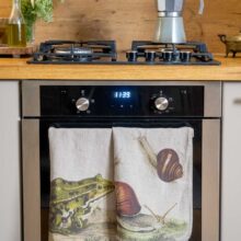 Linen kitchen towels frog and snails by linoroom