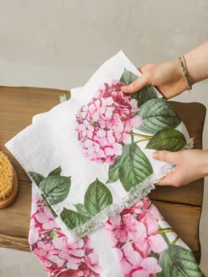 Hydrangeas Guest Towel by Linoroom