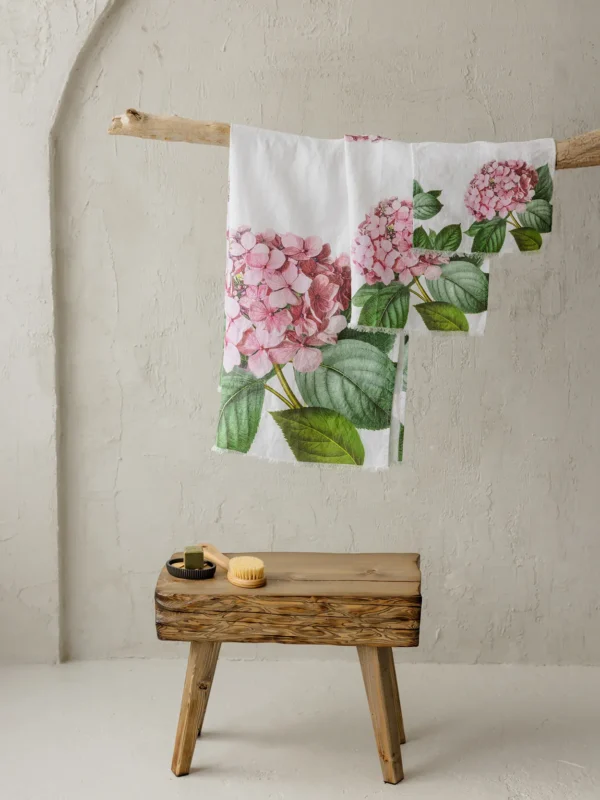 5003S-H-Linoroom-Bath-Towel-Hydrangea-WEB-2