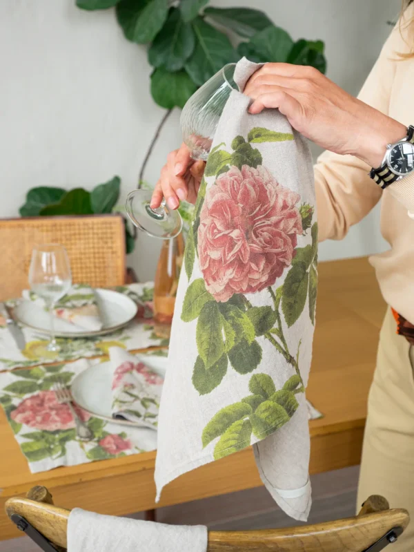 6001M-RS Linoroom Kitchen Towels Roses WEB 3