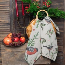6001M-WB Linoroom Kitchen Towel Winter Bullfinch WEB 3