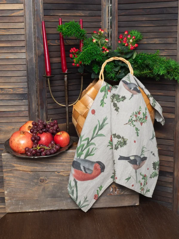 6001M-WB Linoroom Kitchen Towel Winter Bullfinch WEB 3