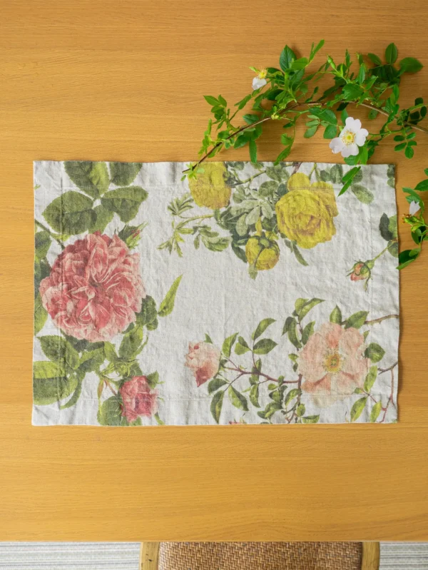 8003SUM-RS Linoroom Placemat Roses WEB 2
