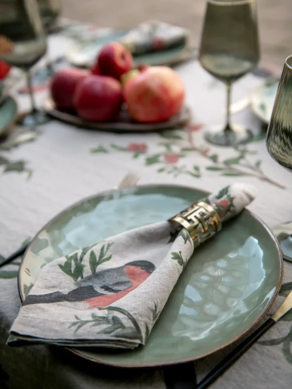 3002SU-WB Linoroom Napkins Winter Bullfinch WEB 12 Winer Bulfinch Christmas linen napkins by Linoroom
