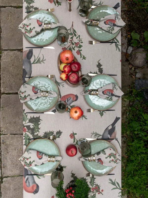 3002SU-WB Linoroom Napkins Winter Bullfinch WEB 16